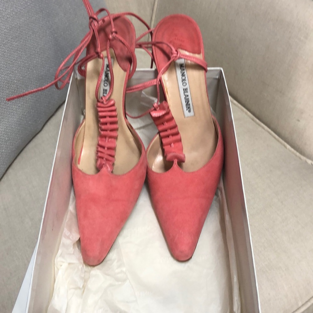 Manolo Blahnik Pink Suede Heels